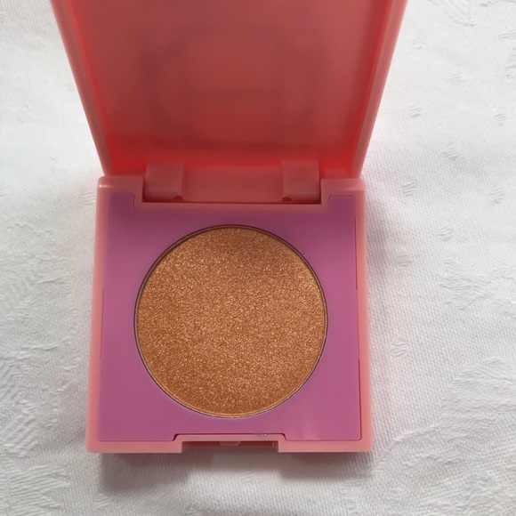 PIXI by PETRA Glossy Lip Maximizer with bonus HIPDOT highlighter in Golden Hour - Picture 6 of 9